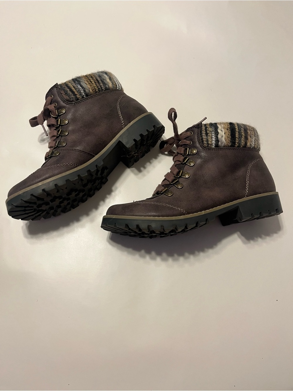 Women’s Brown Lace-Up Ankle Boots with Knit Collar